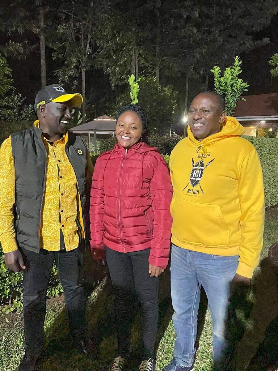 Jadesgjades's tweet photo. The smile of victory with the fifth president and majority leader Hon @KIMANIICHUNGWAH. #GODISSUPREME. https://t.co/FPuLJZeT49