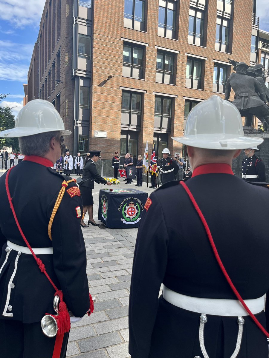 Jamesy_webb's tweet photo. Honoured to be part of @SuffolkFire ceremonial team and to pay our respects at the National Firefighters Memorial parade in London today. https://t.co/R6OabOoVaR