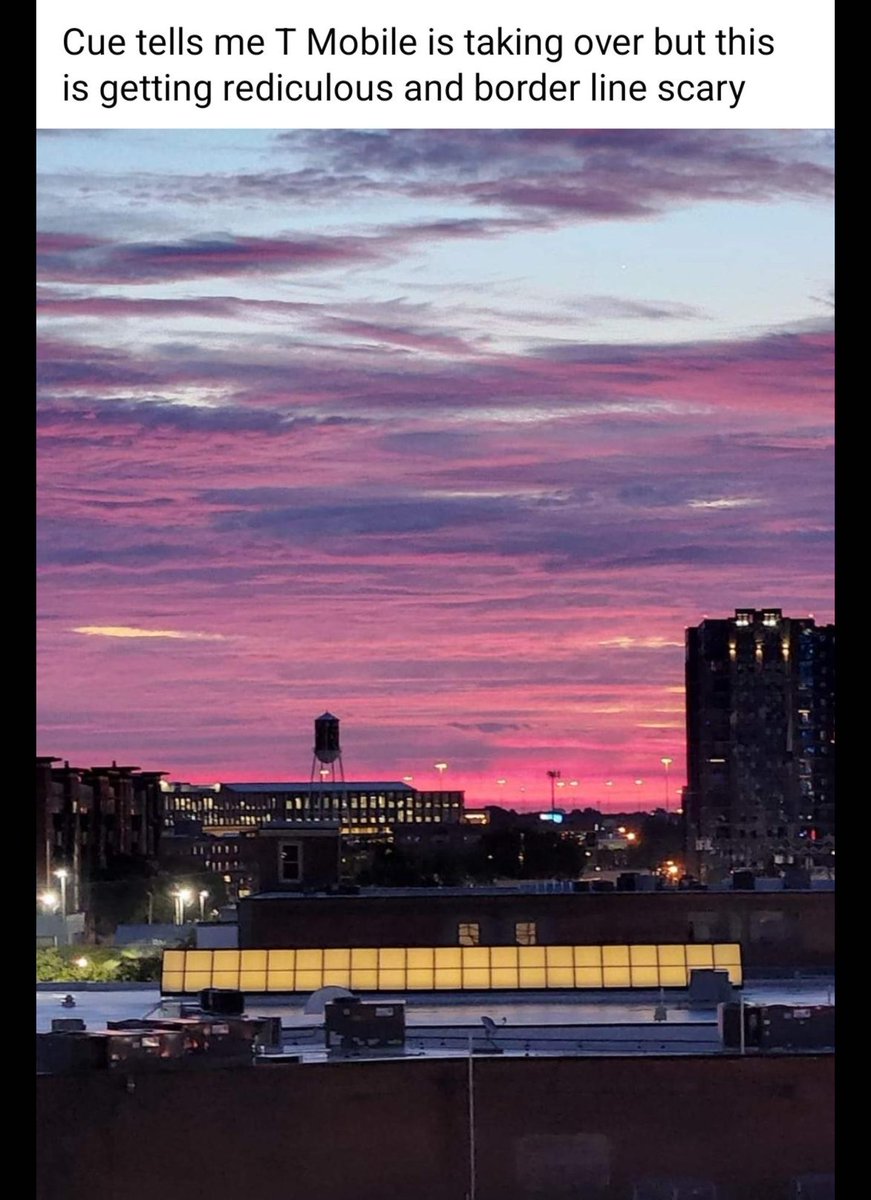 cuegle's tweet photo. #Magenta taking over the sky in #Dallas. ||  @MikeSievert @TMobile #nofilter || https://t.co/hPtQSnjPsg