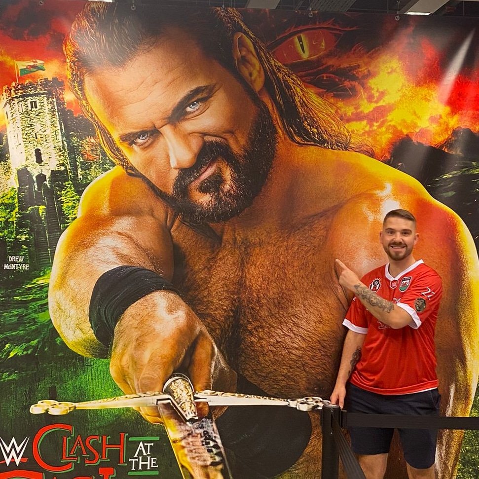 games_theman's tweet photo. Not The Guy, Not Some Guy, Our Guy! @DMcIntyreWWE #WWECastle #ClashAtTheCastle #wwe https://t.co/YjKdUTkxWa