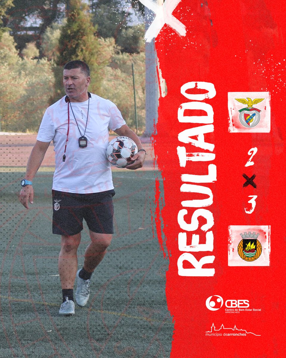FutebolAlentejo's tweet photo. 🟥 SPORT ARRONCHES E BENFICA ⬜️
Disputou-se hoje no 🏟️ Municipal Francisco Palmeiro o jogo de apresentação da equipa de #Arronches para 2022/23.
Sport Arronches e Benfica 2 ❌ Rio Ave FC "sub-23" 3
#Alentejo #Futebol #AFPortalegre https://t.co/N0Qo3y98I8