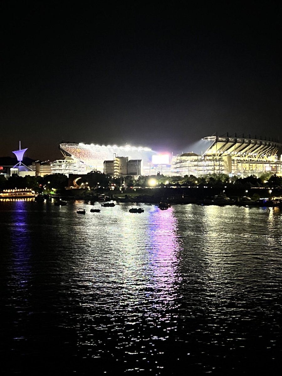 Hail ⁦<a href="/Pitt_FB/">Pitt Football</a>⁩