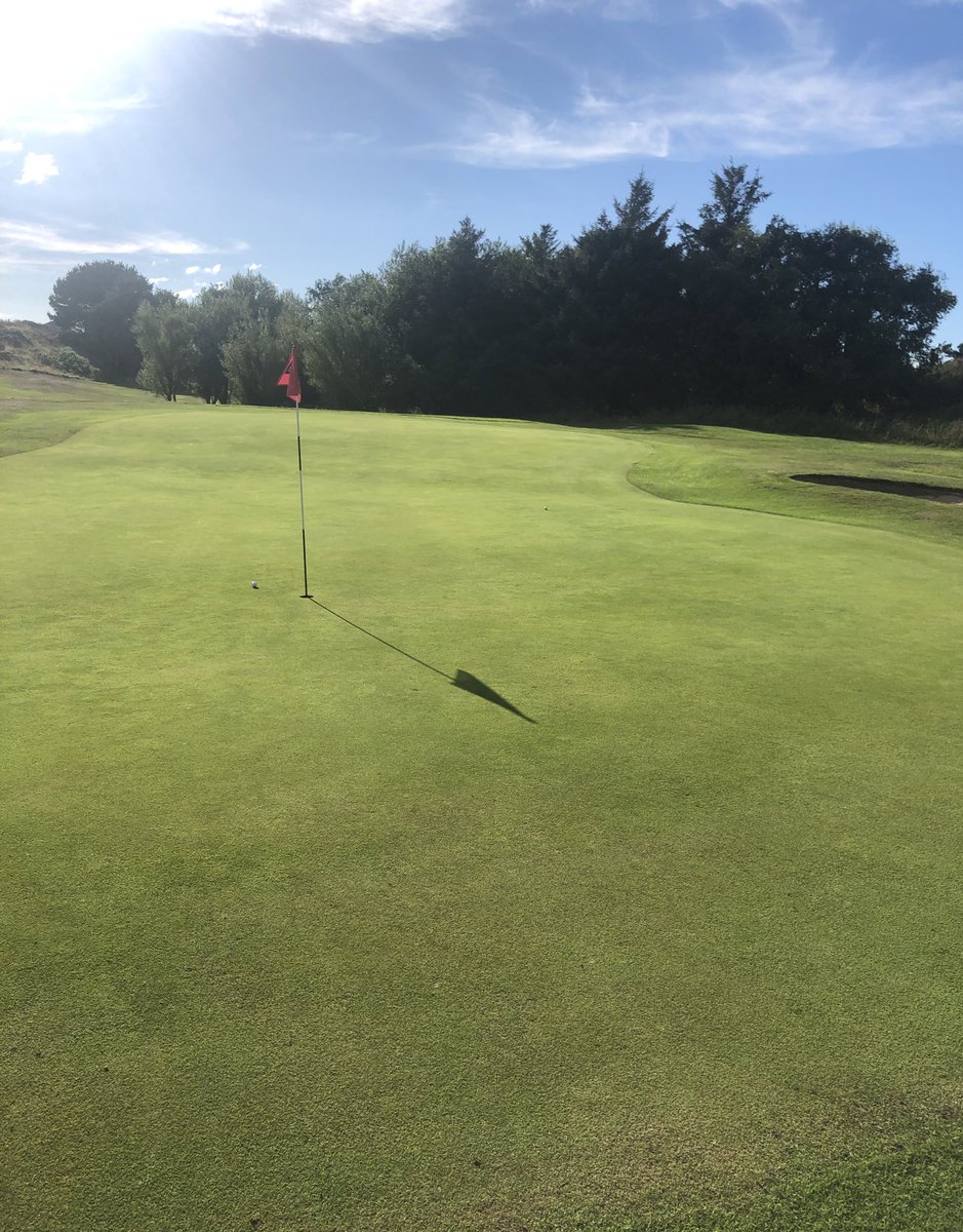 bullbaygolfclub's tweet photo. Course is in excellent condition 👌 The green staff are working 💯 to ensure we are proud of @bullbaygolfclub Can Members and Visitors ensure we repair pitchmarks, divots and rake bunkers at all times (picture of 6th Bunker today 😖😖)  #helpthegreenstaff #yourcourse #hiddengem https://t.co/n5ejgSvcpS