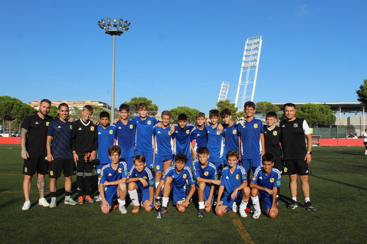 CNTfutbol's tweet photo. Classificació final de la categoria infantil:
1r Infantil A
2n CF Damm
CD Sant Gabriel

#123natació 
#cntfutbol https://t.co/Au75vlw1io