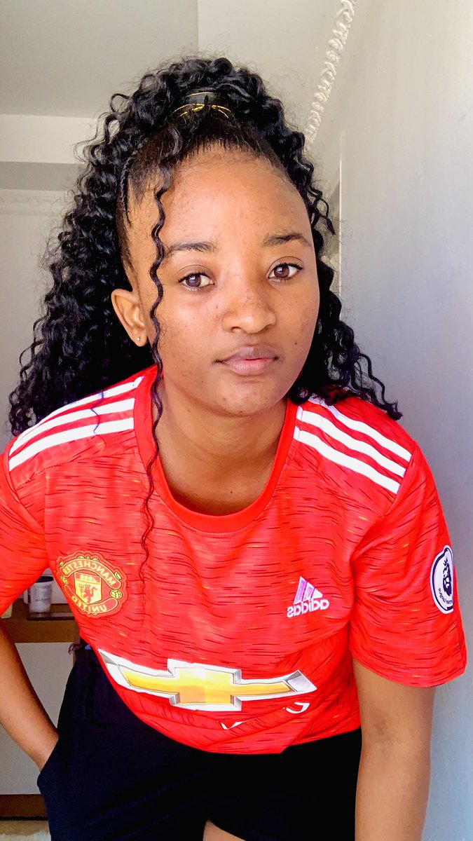 Tay_Lucky's tweet photo. Go winne ba sele today.😂💀#MUFC #MUFans https://t.co/EUPrbbcknO