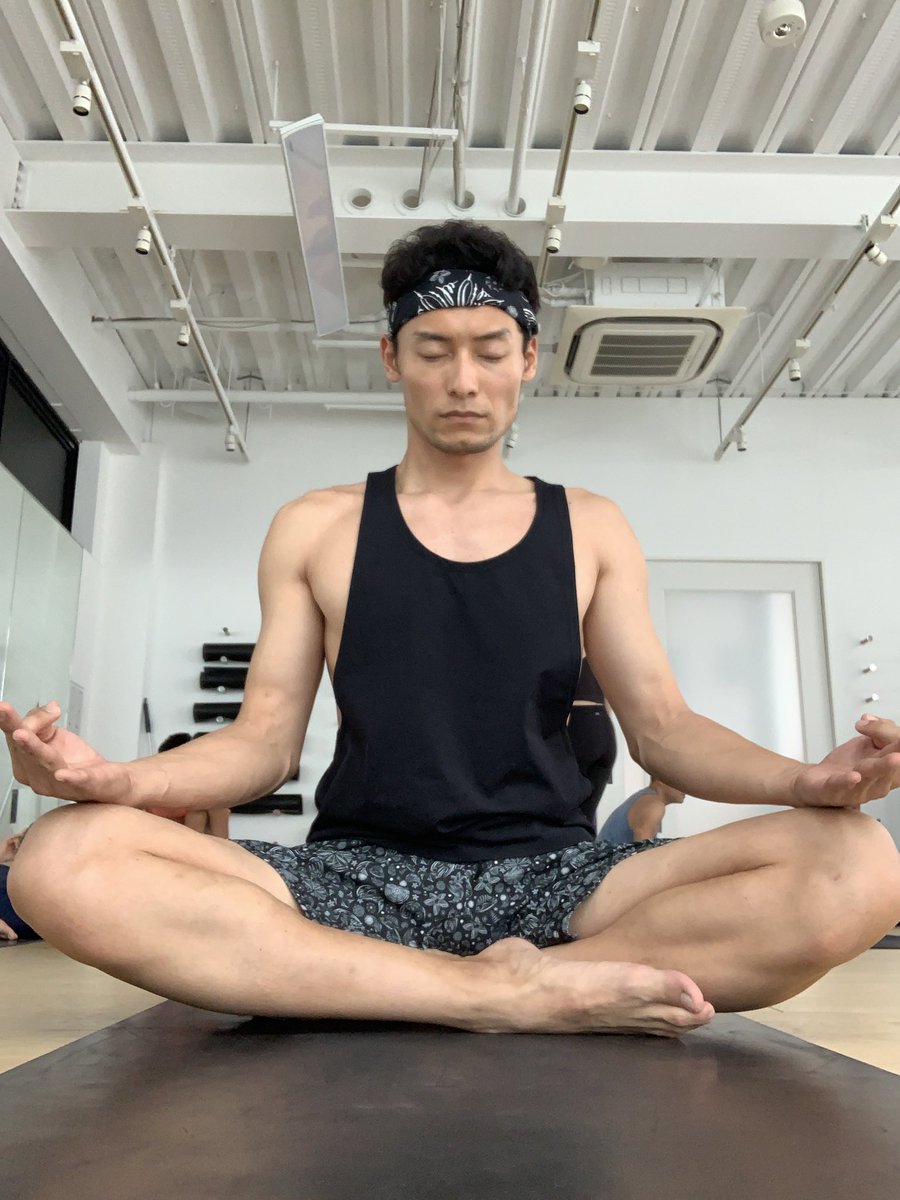 takanari_k's tweet photo. おはよう☀️🧘
最近ヨガにハマっています🧘✨
素敵なスタジオと素敵なウェアのおかげです😌
#IGNITEYOGA #DOYAVAILÀ ↓↓
https://t.co/duJBQeTPBN https://t.co/n30qqRzvqs