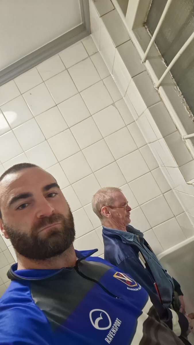 Carlmcbain tweet media