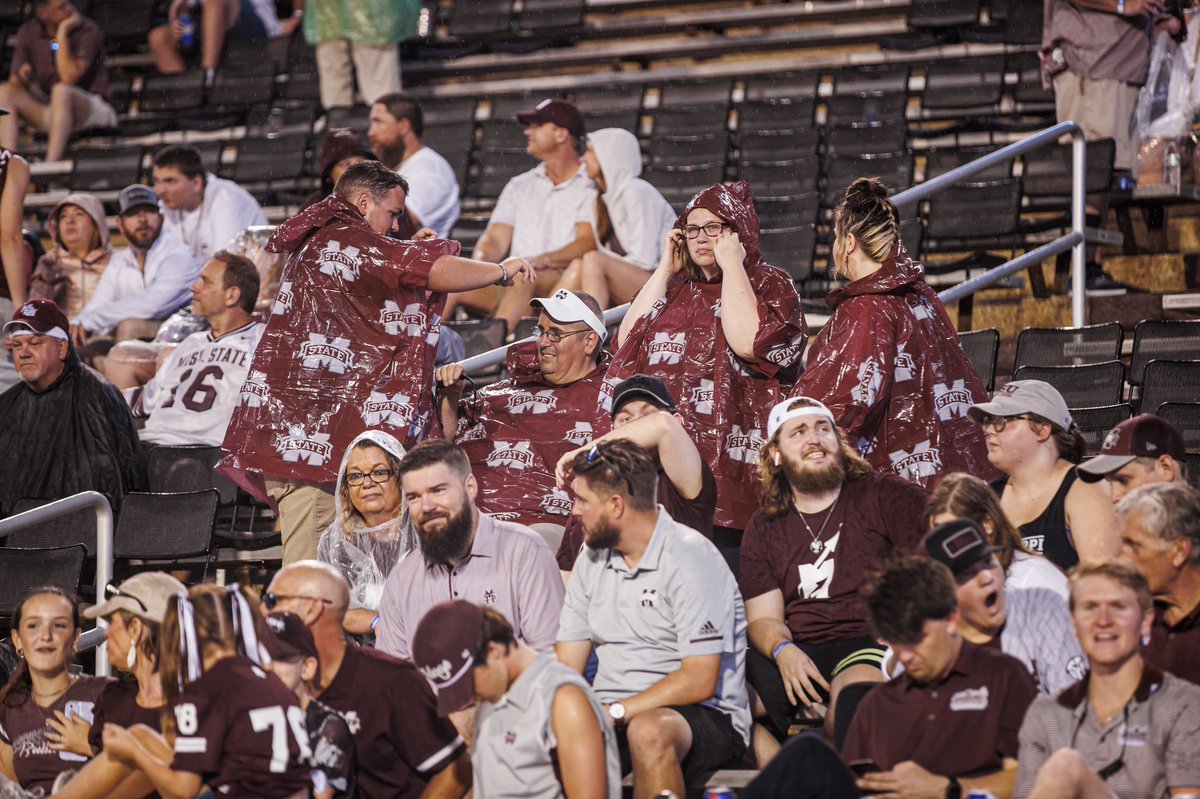 JohnCohenAD's tweet photo. What a great crowd yesterday for the First Saturday in StarkVegas! Big thanks to all the Bulldogs who packed Davis Wade Stadium!  

Mississippi State fans show up and stick it out rain or shine! 

#HailState https://t.co/plrurzrNtS