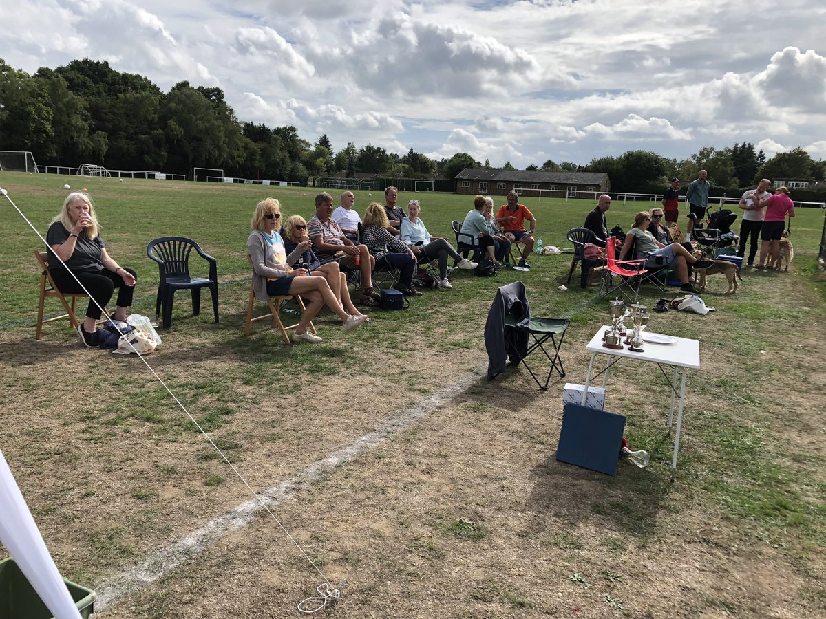 SarrattTC's tweet photo. Absolutely fabulous afternoon of tennis, bbq and wonderful company. The matches were competitive with most going to a tie break.  #tennis #sarratt https://t.co/nyKNZFDVO2