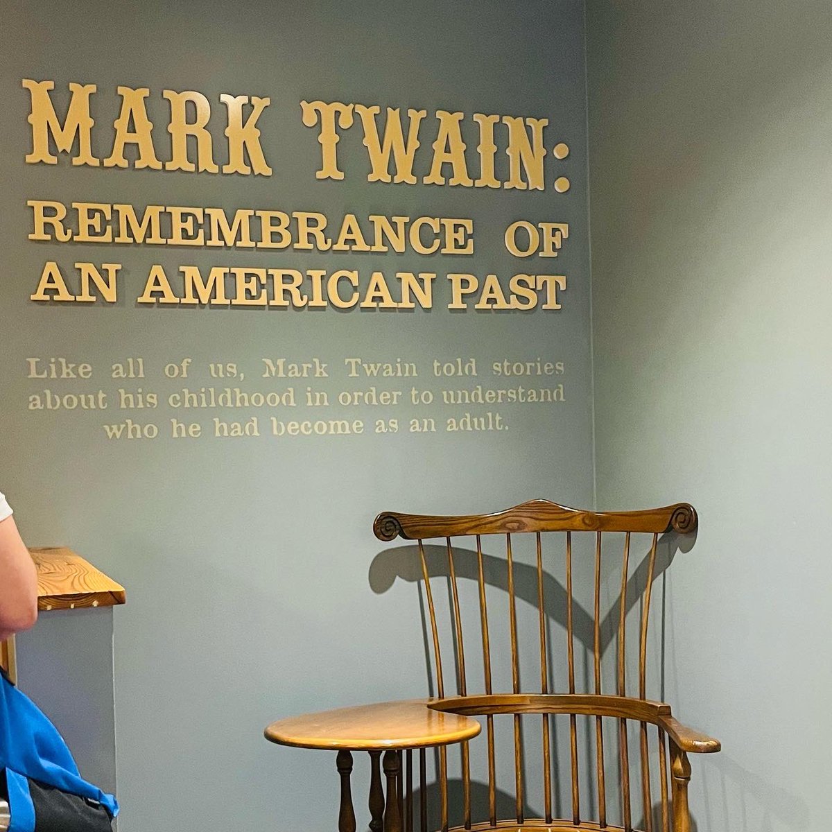 SpiritsTraveler's tweet photo. Hannibal was as historic and interesting as I remembered. 

@visithannibal
#marktwain @CruiseAQSCUK @AQVoyages @cavehollowwinery @marktwainmuseum @DiscoverMO #AQ #AmericanQueen #rivercruise #mississippiriver #cruise #MWTravel #cruising #discoveryrunsdeep #accessibletravel https://t.co/yjozqysyEW