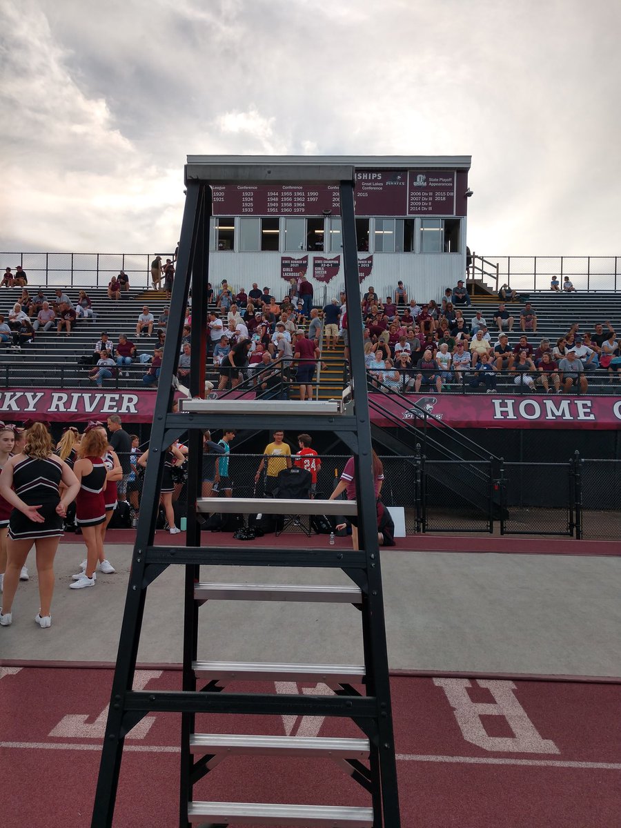 BandHam1's tweet photo. So great to be back on the field supporting @RRHSBand in front of the @RrCitySchools home crowd 
#LadderDad
#RrBandHam https://t.co/TFybNEKZpC