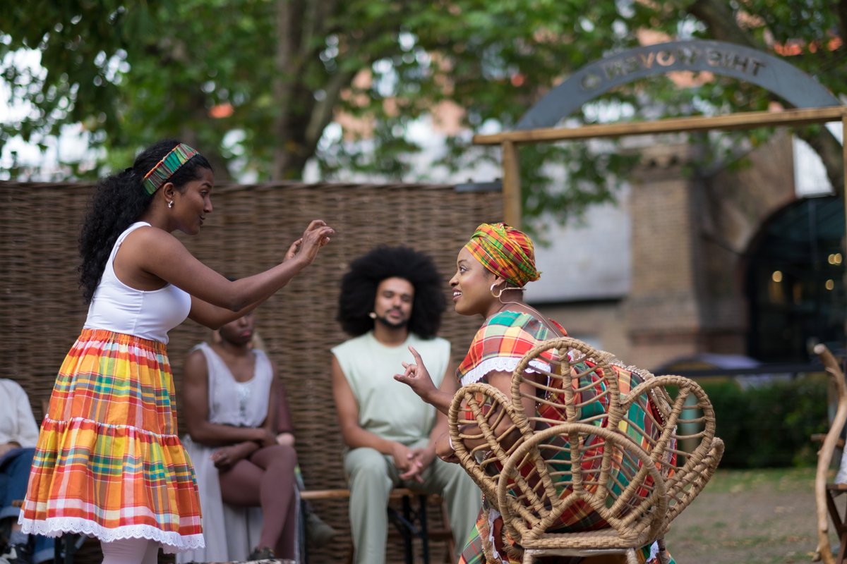 Magical performance today from @graeae in Tales from The Woven O with <a href="/CharlieFolorun1/">Charlie Folorunsho</a> <a href="/GDIFestival/">Greenwich + Docklands International Festival</a>
#ThisWovenO #GDIF2022