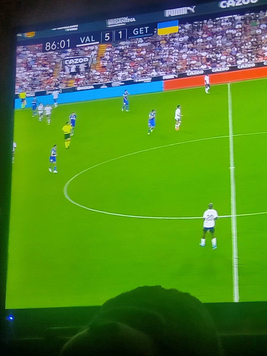 Claudia91055171's tweet photo. Madre mía vaya goleada del Valencia al Getafe . 👀😱 #VCFGET https://t.co/FOR4lPmLXY