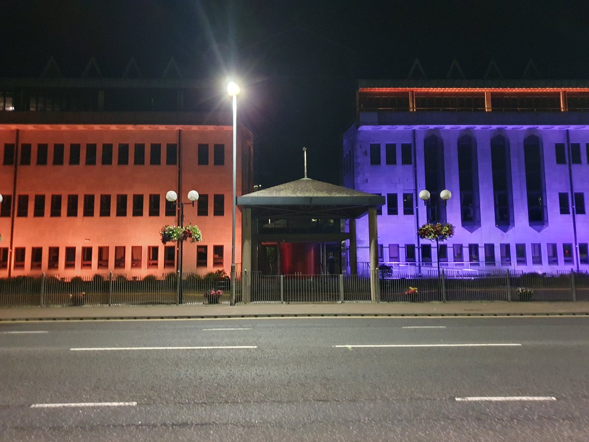 Ryan_Walker2172's tweet photo. @dcsdcouncil illuminated this evening to recognise the 75th Anniversary of Relate NI @RelateNI in supporting relationships & families across Northern Ireland #RW22 #RelationshipWeek https://t.co/FArJpypCtE