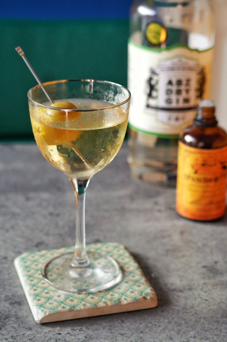 housebotanicals's tweet photo. You really can’t beat a crisp, clean Martini, and this one is entirely housemade with the gin, fortified wine and cocktail bitters being ours 😍
#ABZDryGin #Pescaro #SpanishBitters #TheHouseOfBotanicals https://t.co/fA2uFL0Fwh