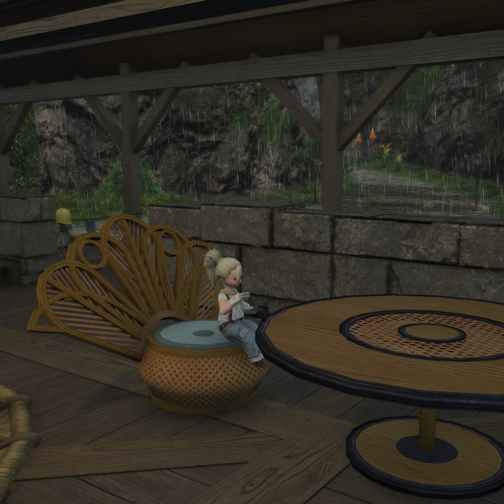 Midgettes's tweet image. A brief respite from catching rares during the the rain! #ffxiv
