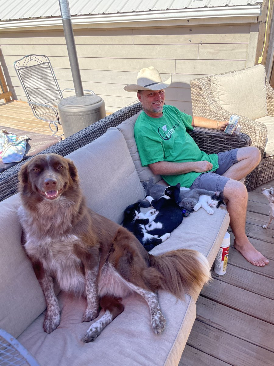 bryn_kadel's tweet photo. You could say my dad’s an animal lover🤍 https://t.co/jAitLtajSy