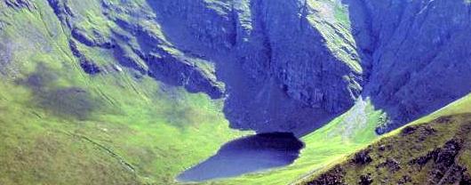 tourscotland's tweet photo. Tour #Scotland aerial travel video Blog clip, with music, of #Creag #Meagaidh, #Scottish #Gaelic: Creag Mèagaidh, a mountain on the northern side of #Glen #Spean on ancestry, genealogy, history visit and trip to the #Scottish #Highlands https://t.co/cV3kpUz5CM https://t.co/PoRwGw6mp0