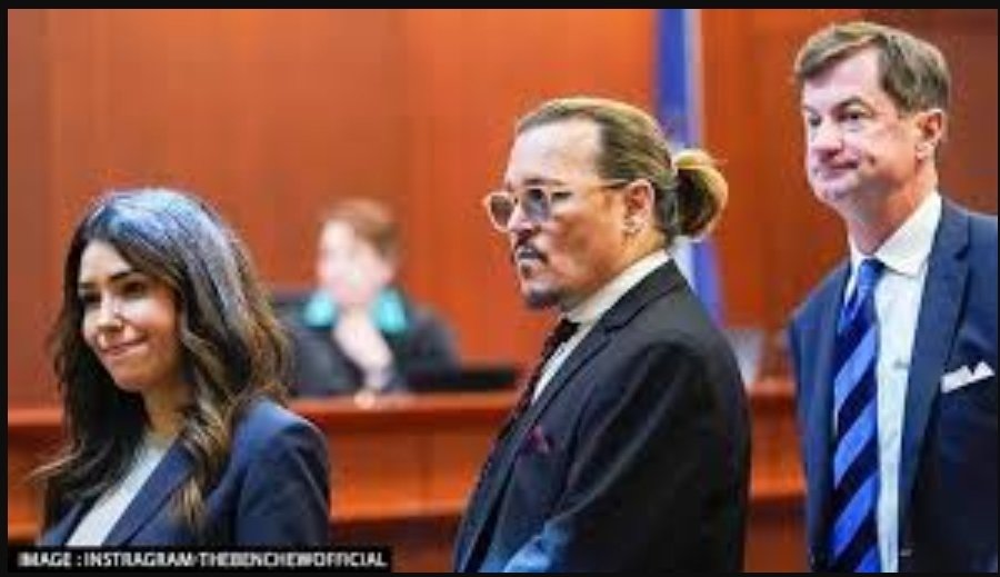 SuggestionsWTF's tweet photo. Y'all do realize that @BallardSpahrLLP didn't so much "win" the Palin vs NYT defamation lawsuit, as #TeamPalin didn't think they had to prove actual malice, and fumbled at their own goal line.
#AmberHeardIsALiar #Appeal
#JohnnyDeppWon
#IStandWithJohnnyDepp https://t.co/4MM4AS3Bfk