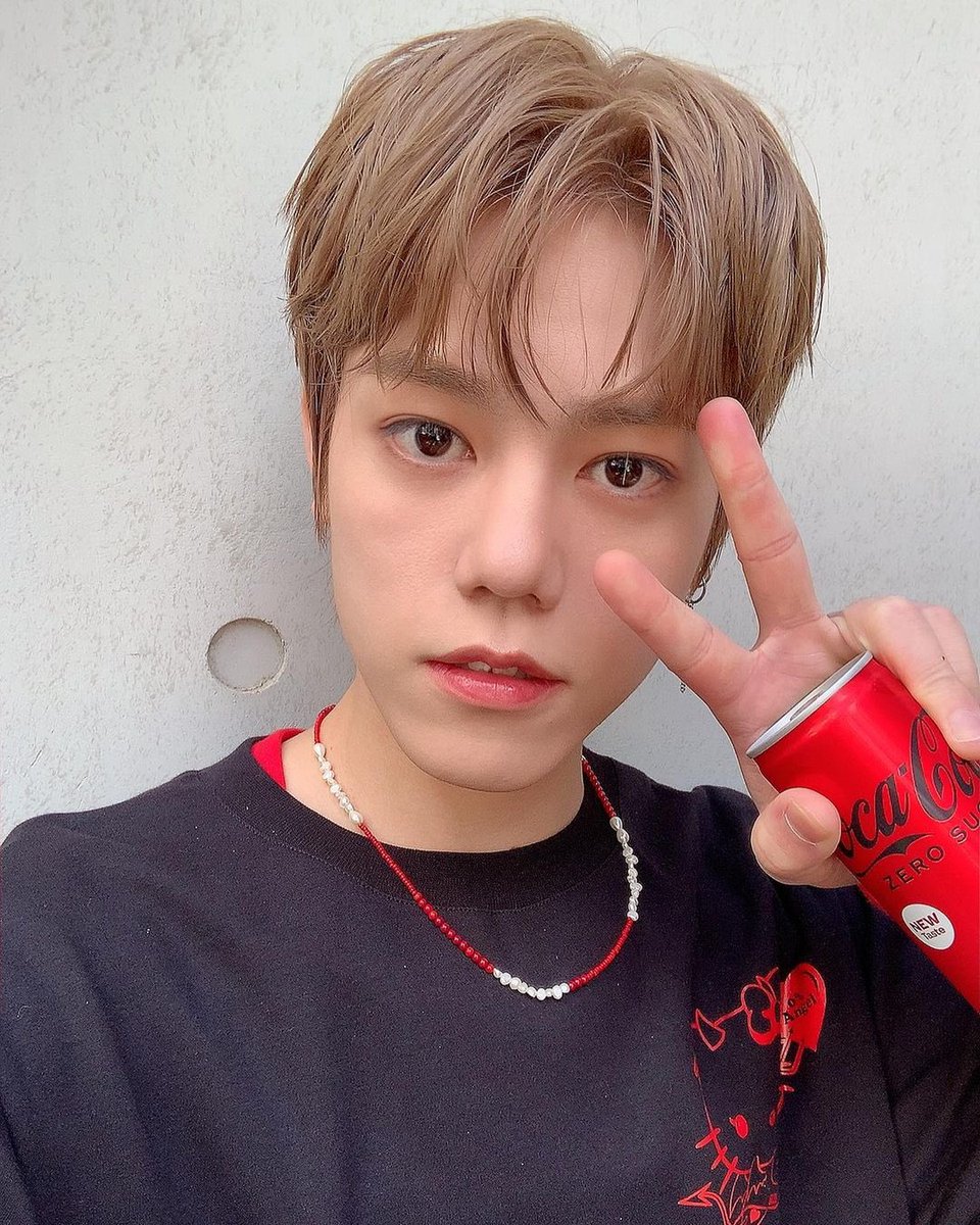 NflyingBE's tweet photo. [📷] 03.09.2022 | INSTAGRAM | cchh_0712 

🇧🇪 New Festa était tellement amusant !!!😻
——
Trad : Nflying Belgique
(1) https://t.co/x7NSMQayhx