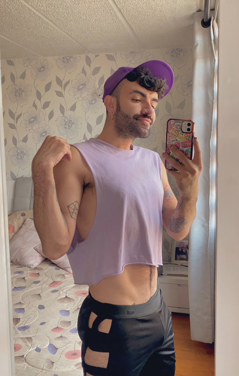MiguePurple tweet media
