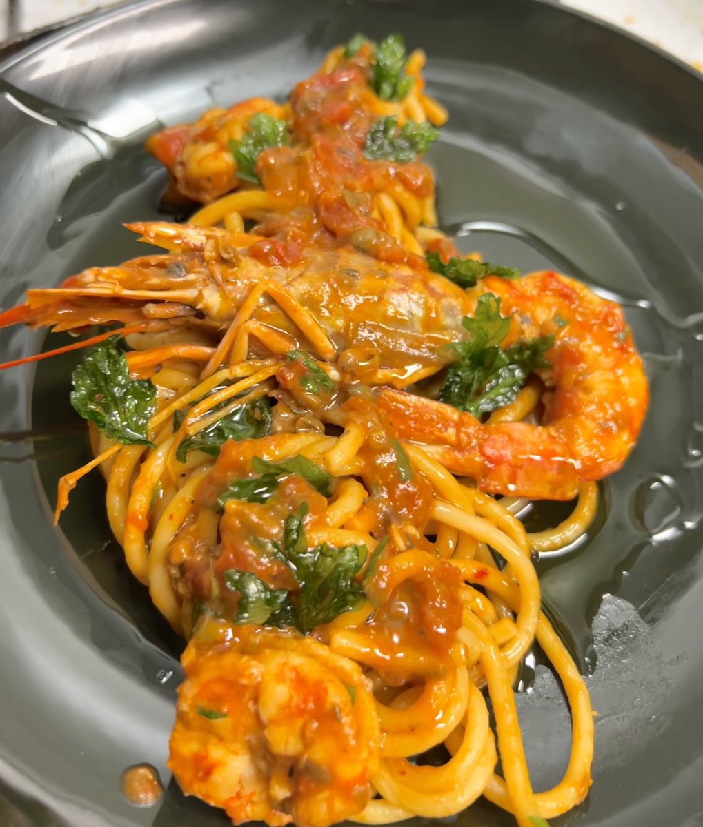 kimpossiblelies's tweet photo. spaghettone alla puttanesca 👍 https://t.co/g8gifMFmU1