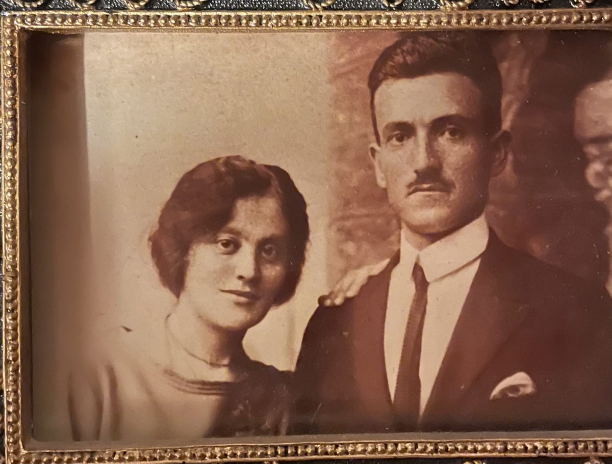 Armenia_Better's tweet photo. Uncovering an Untold Story: The Fresno Saroyans

Aug 31 marked the 114th birth anniversary of #Armenian American writer William Saroyan—the son of Bitlis’ Armenak and Takoohi and a first-generation Fresno Saroyan. But the story of the Fresno Saroyans.... 

https://t.co/ScHqDumgA7 https://t.co/812Vg9kUZ3