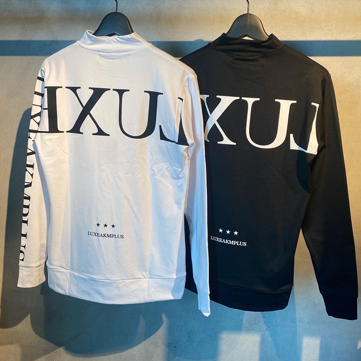 gossip_boss's tweet photo. 【LUXEAKMPLUS】
こちらは今回のコレクションのなかで一番インパクトのある長袖モックネックネックです。
袖と背面に大胆にプリントされたデザインは大好物な方も多いのではないでしょうか👀✨

¥8,800-

#luxeakmplus #ゴルフ #ゴルフ男子 #ゴルフコーデ #ゴルフ好きな人と繋がりたい #ゴルフウェア https://t.co/tA0IMZtKjx