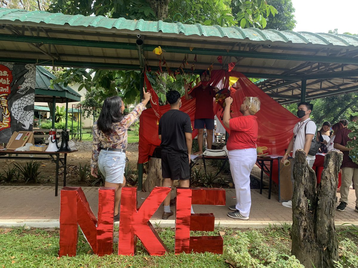 upcebutugani's tweet photo. As the UPC Admin has declared today—the official first day of the academic year—as an ACLE, many members of the different student orgs are present to begin designing their respective booths. 

#UPCNanditoNaAko
#OrgFair2022 https://t.co/aBzjJwJq7J