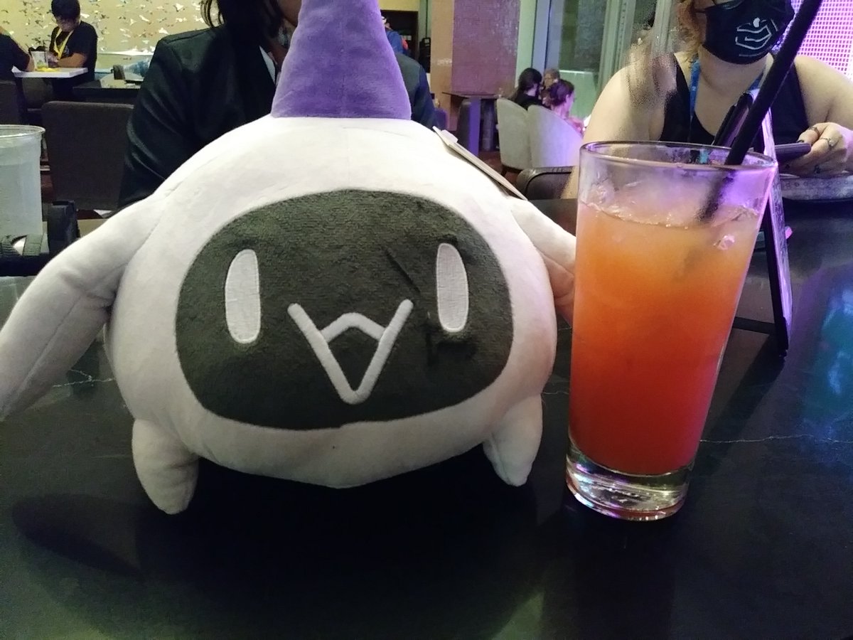 ShikiAzurein's tweet photo. i got this idiot in the mail before i left to the con and decided to take them to have fun! @dyarikku  #rikkugaki #chatblin https://t.co/u1qSvRjhUX