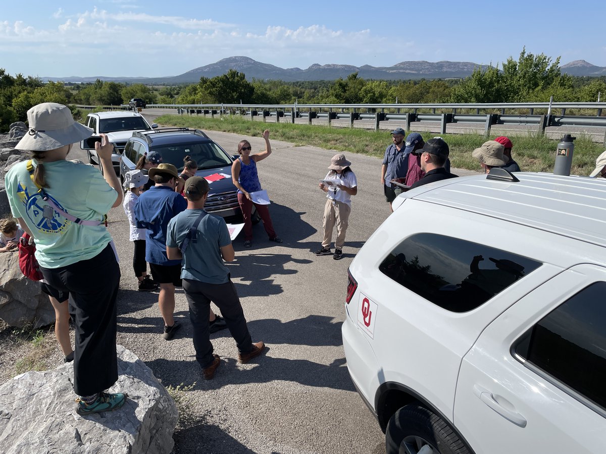 Lynn (Gerilyn) Soreghan (@lsoreghan) on Twitter photo Standing along the trend of a fault zone with a gargantuan 12 km of vertical displacement, @SubsurfDetectiv explains how we see subsurface structure. <a href="/ougeosciences/">OU Geosciences</a> Standing along the trend of a fault zone with a gargantuan 12 km of vertical displacement, @SubsurfDetectiv explains how we see subsurface structure. <a href="/ougeosciences/">OU Geosciences</a>