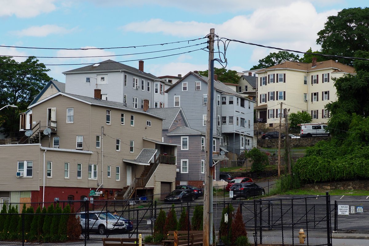 jpsacks's tweet photo. East Side, City of Seven Hills
#worcester #worcesterma #worcestermass #centralmass #centralma #olympus #threedecker #tripledecker #Massachusetts https://t.co/6rfDoKvo3z