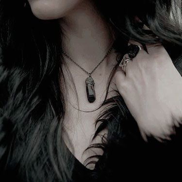 𝕯𝖊𝖓𝖎𝖟𝖊𝖓 𝖔𝖋 𝕳𝖊𝖑 𓆙 RP | DM for plotting (@devoratormoarte) on Twitter photo 