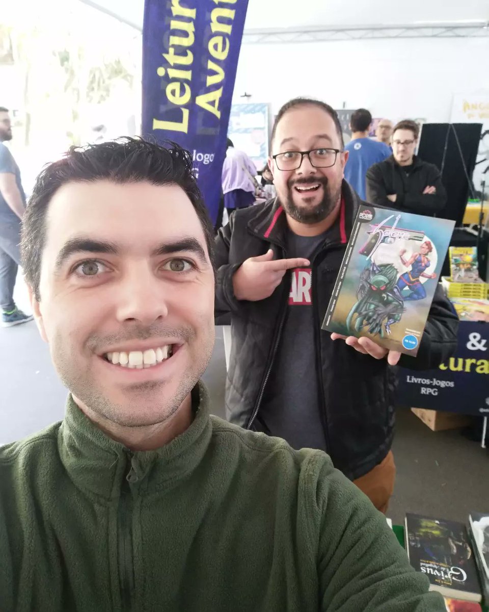 portalhqs's tweet photo. 🛒As #vendas continuam para todos os gostos🛍️
#Entretenimento #PortalEntretenimento #evento #comicconrs #quadrinhos #hq #hqs #Cyberpunks #OGato #SelenaeCorujaNegra https://t.co/hLBCaBiqZc
