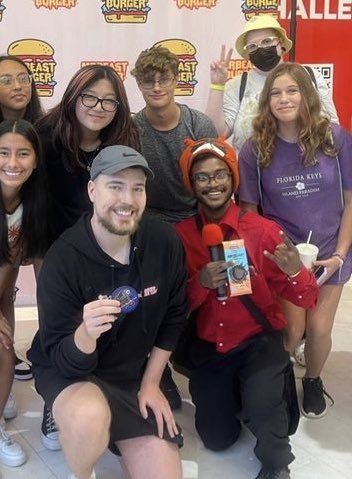 LeavingSomeDay's tweet photo. shoutout to @MrBeast for a being rad dude!! https://t.co/ir2tBVPmGU