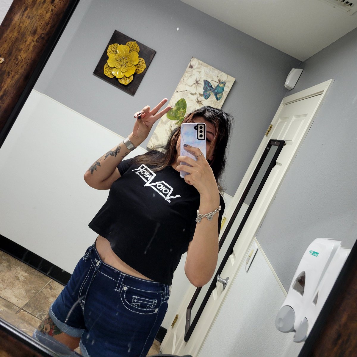Sofia (@sofeeyuh) on Twitter photo Dirty mirror but I was feeling myself. Also my top is courtesy of my badass friends <a href="/VoidVator/">Void Vator</a> 🤘🏼 Dirty mirror but I was feeling myself. Also my top is courtesy of my badass friends <a href="/VoidVator/">Void Vator</a> 🤘🏼