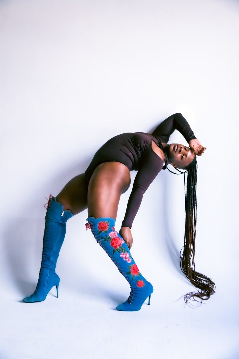 iamdajuan25's tweet photo. Hello Twitter World! #NYC #nonbinary #LGBTQIA #nycdancer https://t.co/pL601wKVOo