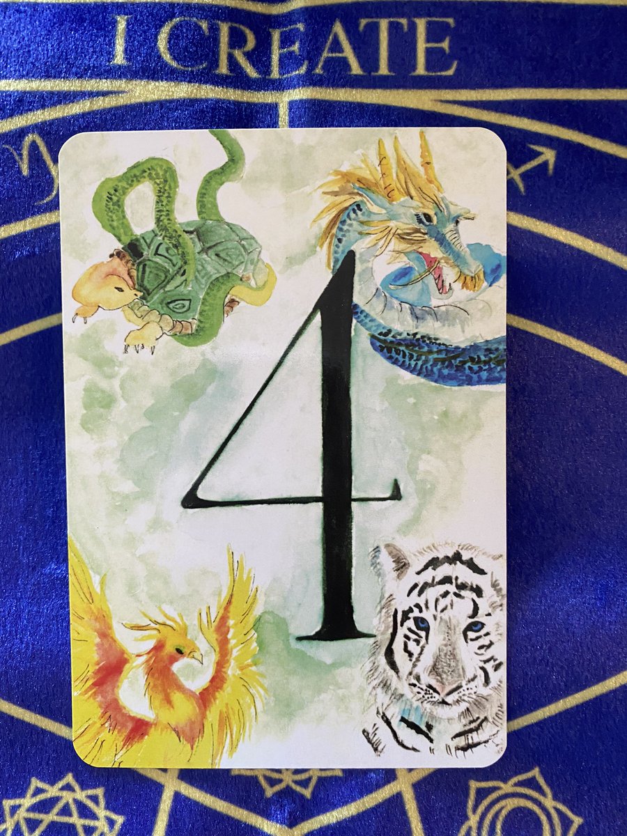 SouljourneyG's tweet photo. 今日の一枚「4」ふたたび
思い浮かんだのは同じく3の数字
グリーン
・自分が納得するまで焦らず地道な努力
・まずは地固めのとき
#thegaiahouse
#septagram
#lifeisbeautiful
#souljourney https://t.co/OTaUVhpwQa