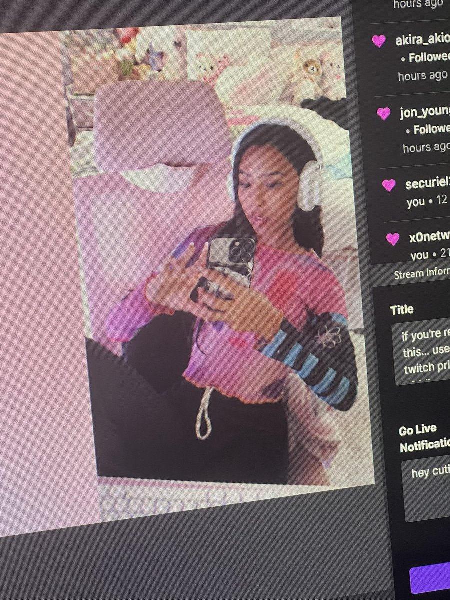 🐰 on Twitter: "hey http://twitch.tv/toastming come say hi to me"