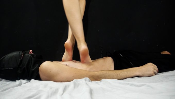 Hiiiiii, new video on Pornhub.. crushing on tiptoe ;) https://t.co/TLPlTZQiCg<a href="/tag/girl"class="tags"><span>#girl</span></a><a href="/tag/sexy"class="tags"><span>#sexy</span></a><a href="/tag/mask"class="tags"><span>#mask</span></a><a href="/tag/porn"class="tags"><span>#porn</span></a><a href="/tag/femdom"class="tags"><span>#femdom</span></a><a href="/tag/feet"class="tags"><span>#feet</span></a><a href="/tag/italian"class="tags"><span>#italian</span></a>