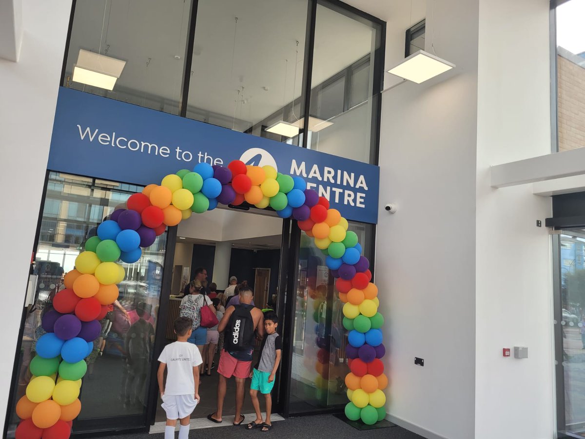 GyFutsal's tweet photo. Part of @MarinaCentre_GY Gala Weekend, we had the pleasure to host a in house exhibition match followed by an Open Youth Taste Session! Bring Futsal to @greatyarmouthbc 🤞🙄
Let's work together and make this happen 🙏 @NorfolkCountyFA @gysport_leisure @GYMercury @EastCoast_Coll https://t.co/RkPWgdt3Vi