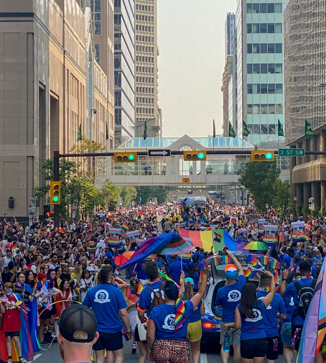 mattxdaniel's tweet photo. So Calgary Pride you ask? 

The City has pride and isn’t afraid to show it.  Pride lives here.  #yyc https://t.co/IJrygaGFkU
