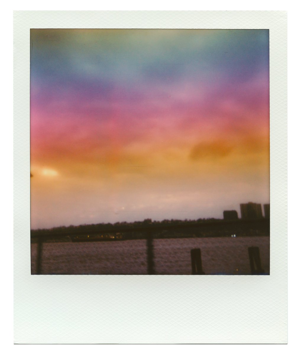 🌙en 🏴‍☠️ quantumspirit.eth/tez 🌈 tweet media