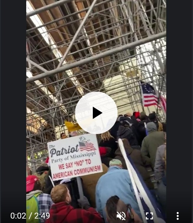 Nightvi17337331's tweet photo. @DianthaSol @CMominator What's in the box? 
This is 1 example of opinion= #SWScaffold is a VIP entrance. These guys are the first group up to terr/tunnel &amp; look how far back the sign is on the SW stairs. There's Tina, Blake, Patriot Party. Maybe nothing, but VIP speech seats=VIP observation entrance. https://t.co/OxhfWU97fR