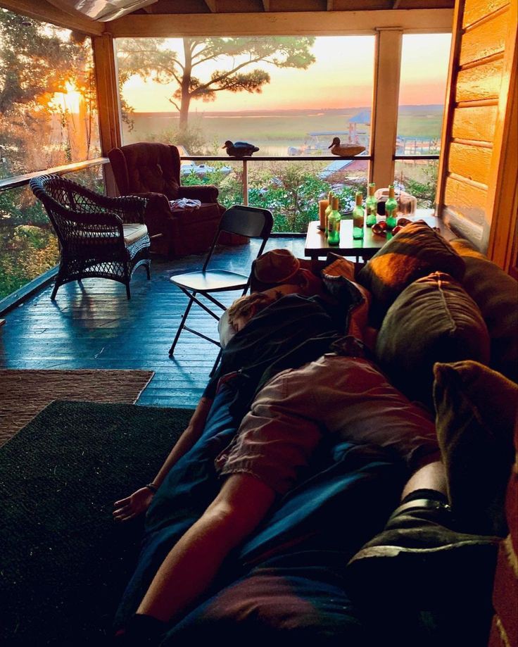 ㅤ

⠀ ⠀         ⁎  ݁  .⠀𝒾nstagram 𝓅ost  .ᐟ.ᐟ
                        ﹫  𝑐 𝘩 𝑒 𝑟 𝑟 𝑦 𝑘 𝑖 𝑠 𝑠

                             ▎😴.

ㅤ