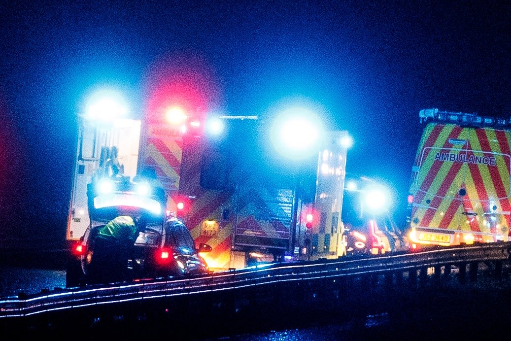 Kevin Scott (@kscott_94) on Twitter photo Emergency services are at the scene of a serious crash here on the M1 close to Sprucefield. Both cars collided on the Belfast bound side of the carriageway before catching fire. There is no condition update as of yet from NIAS <a href="/BelTel/">Belfast Telegraph</a>
belfasttelegraph.co.uk/news/northern-… Emergency services are at the scene of a serious crash here on the M1 close to Sprucefield. Both cars collided on the Belfast bound side of the carriageway before catching fire. There is no condition update as of yet from NIAS <a href="/BelTel/">Belfast Telegraph</a>
belfasttelegraph.co.uk/news/northern-…