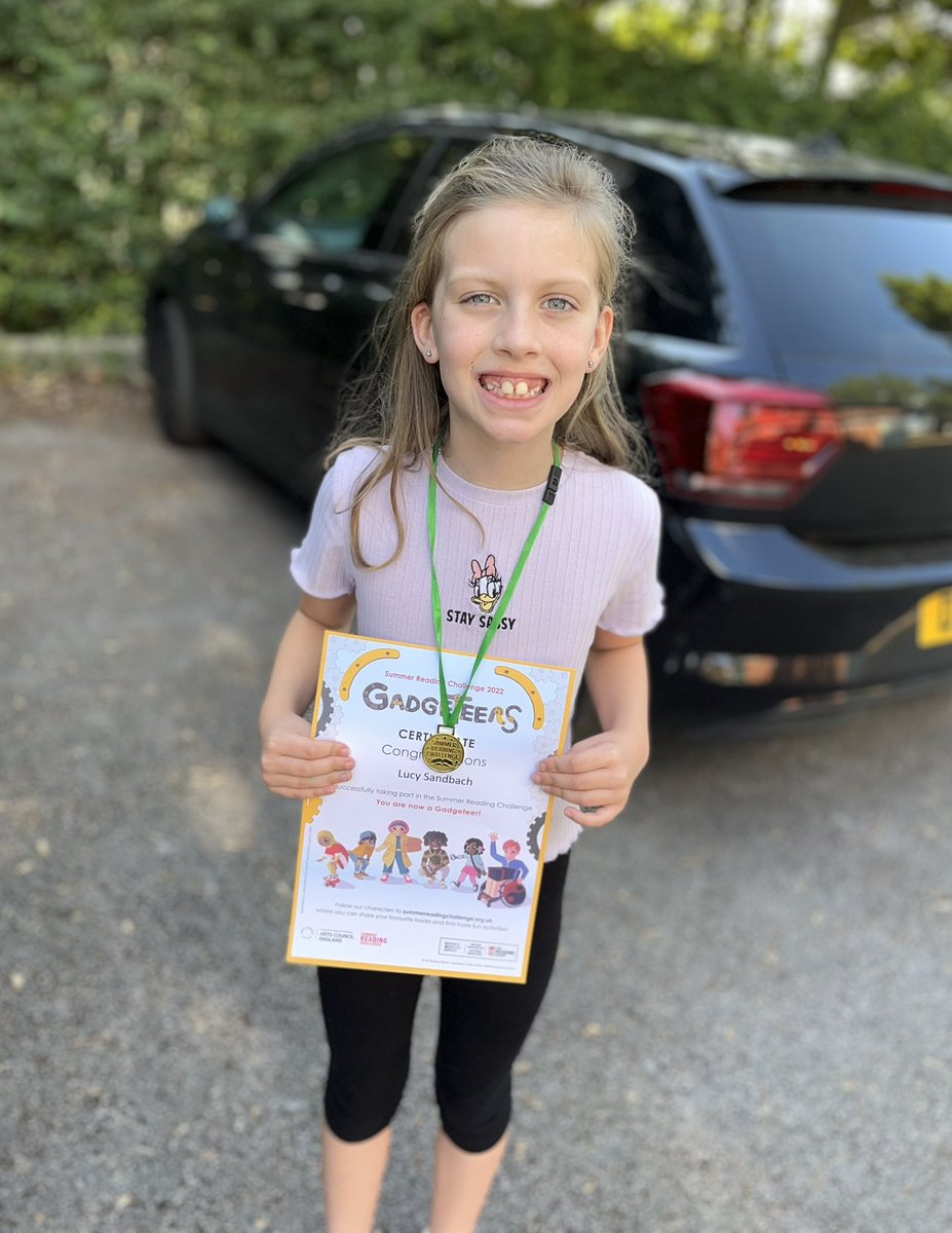 daniellekerr_'s tweet photo. @HeadWittonWalk @witton_walkce Lucy is very happy to have completed the Summer Reading Challenge! 📚🏅 https://t.co/0qKc4afUzz