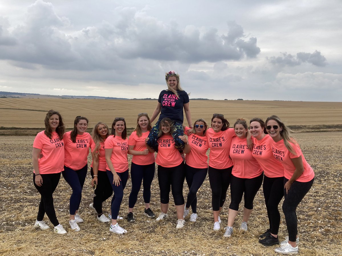 JoBispham's tweet photo. ☀️Summer holidays over, it’s back to the grind time 💃🏻
Eased myself back into work mode yesterday teaching a lovely hen party for @DPDancer https://t.co/bApW82o8BB