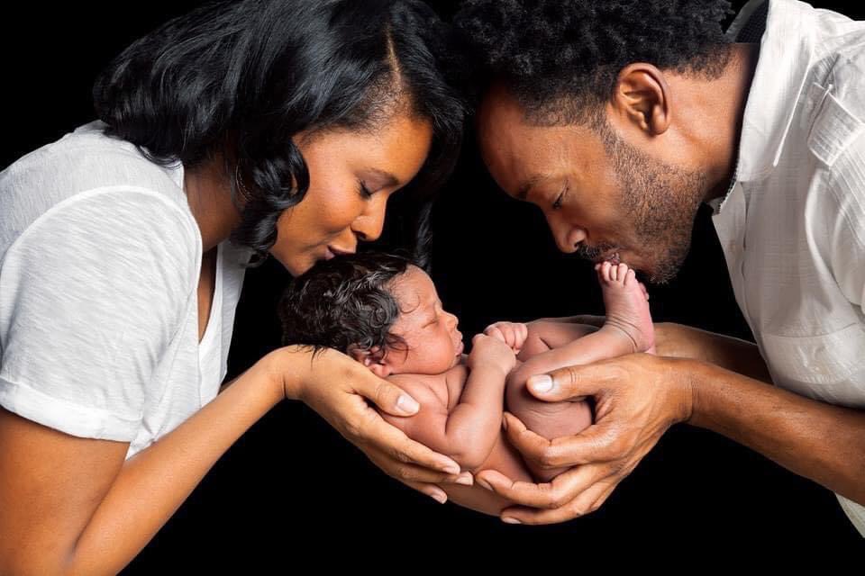 manounou02's tweet photo. Une famille heureuse π
Dieu peut tout faire, juste gardez la foi.
#BORNPINK #bebe #newborn #maternity #family #parents #parentine #motivation https://t.co/nsVQIAU34F