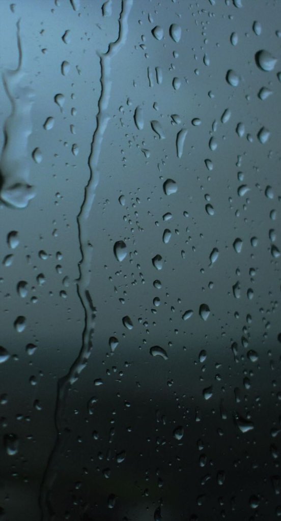 Mavifa's tweet photo. Domingo de Lluvia a 28C 🌧 https://t.co/Pt976OMO1H